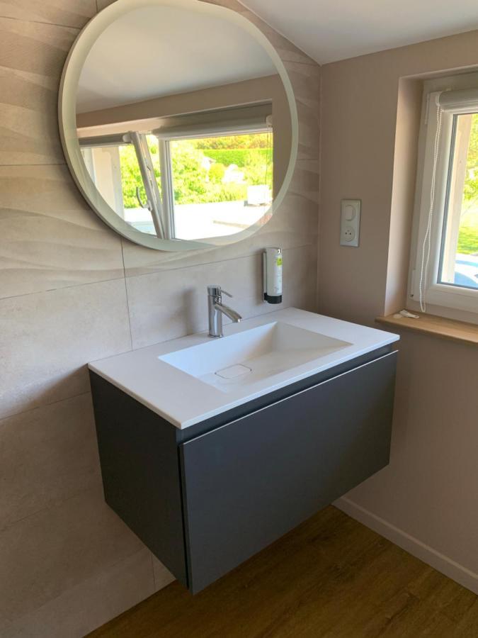 فيلا Le Relais De La Fontaine & Jacuzzi Montcornet  المظهر الخارجي الصورة
